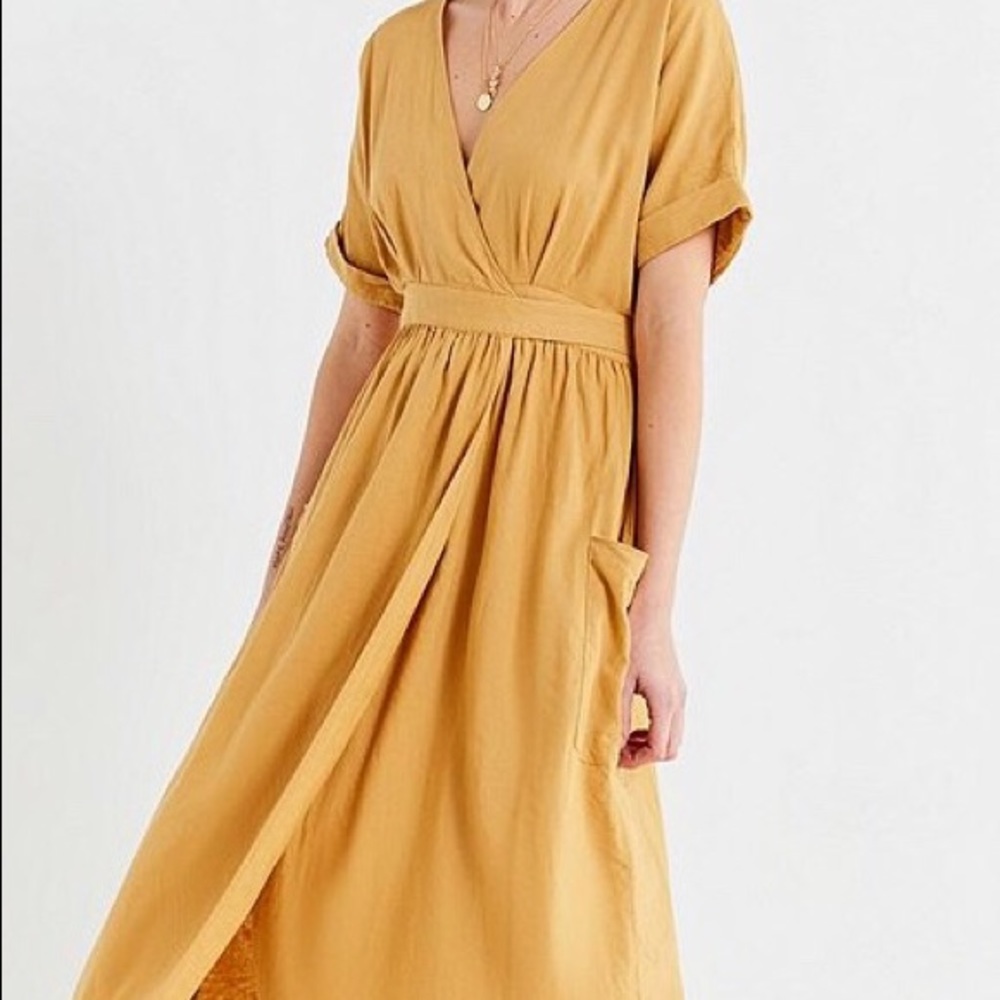 ISO UO Gabrielle Linen Midi Wrap Dress in Gold